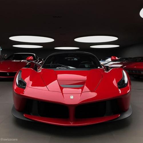 Коллекция автомобилей одного парня из швейцарии. 05