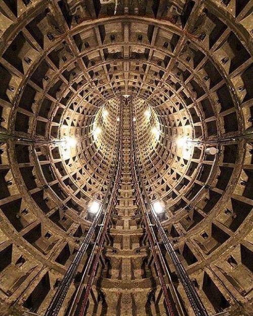 Симметричность линий: этот профиль в Instagram - настоящий рай для перфекционистов. 07