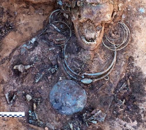 Под нижним Новгородом нашли женский головной убор муромы возрастом 1400 лет. 01 Под нижним Новгородом нашли женский головной убор муромы возрастом 1400 лет. 01