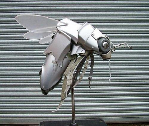 Дизайнер Птолемей элрингтон невероятные творения создает.
