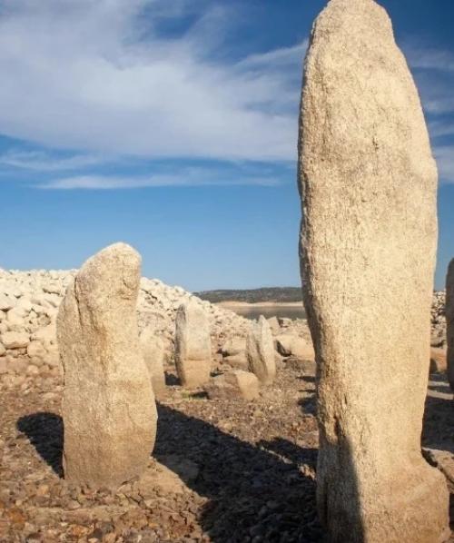 Испанские мегалиты со дна водохранилища. 01