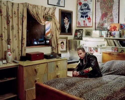 Как по мне так, очень даже стильно. 06