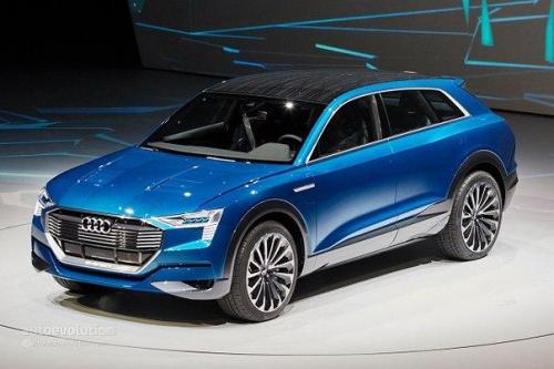 Audi представила свой первый электрический кроссовер - e - Tron Quattro.