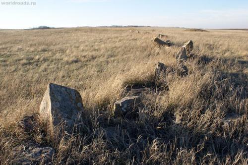 Подберите с помощью колористики несколько цветов. 04