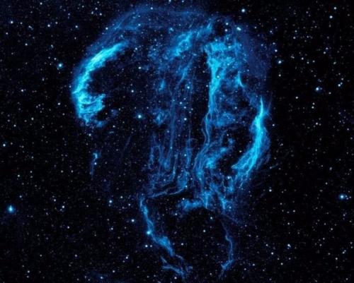 О Сириусе. Звезда Сириус или альфа большого пса является самой яркой звездой созвездия большого пса. 04 О Сириусе. Звезда Сириус или альфа большого пса является самой яркой звездой созвездия большого пса. 04