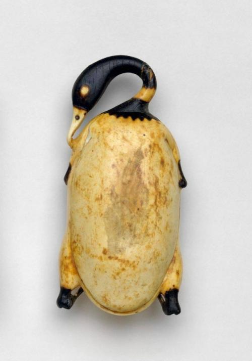 Миниатюрный древнеегипетский косметический сосуд в виде утки. 01