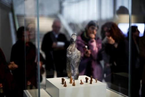 Загадочная неолитическая гранитная фигурка с птичьим клювом. 04 Загадочная неолитическая гранитная фигурка с птичьим клювом. 04