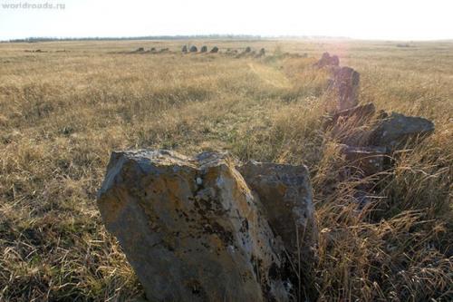 Подберите с помощью колористики несколько цветов. 06
