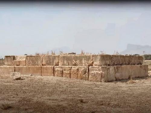 Ступа тахт - э Рустам. 06