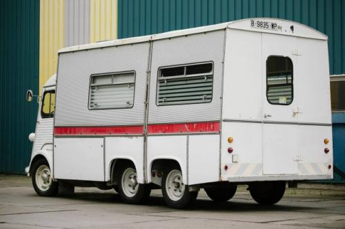 Французский трансформер 1960-х.

