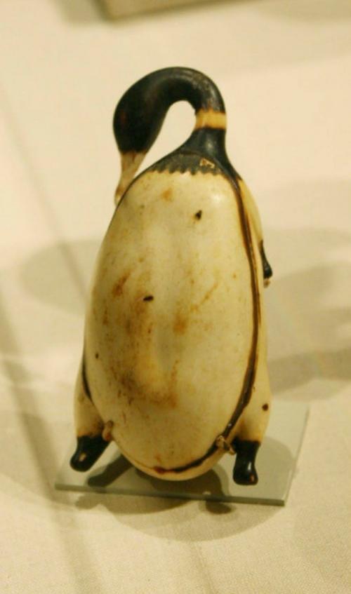 Миниатюрный древнеегипетский косметический сосуд в виде утки. 02