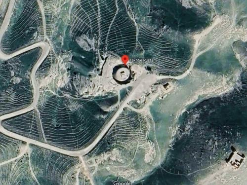 Ступа тахт - э Рустам. 02