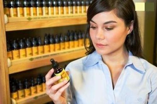 Недорогие аптечные средства для красоты. 

