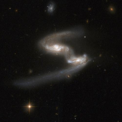 Бесконечное движение в космосе к банальным авариям приводит. 05