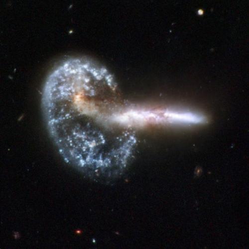 Бесконечное движение в космосе к банальным авариям приводит. 04