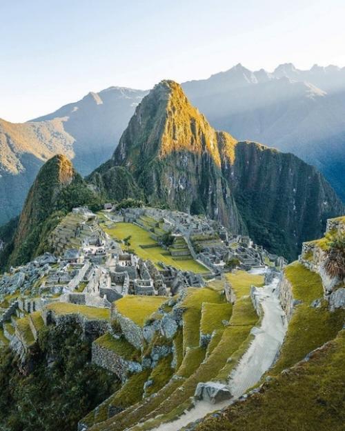 Город, построенный за ночь. 01