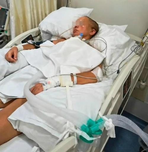 Российская туристка впала в кому на три недели, поскользнувшись во время отпуска в турецком отеле.

