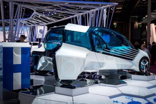 Водородный концепт - кар Toyota FCV Plus. 04