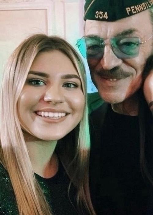 Позвольте представить вам Екатерину - внучку Михаила боярского. 06