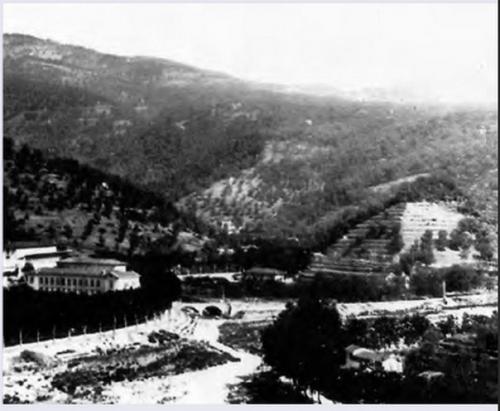 Древние пирамиды.  Франции. 01