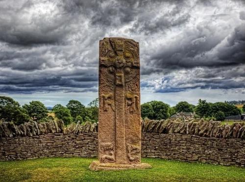 Пиктские камни - о древних артефактах, обнаруженных арехологами на территории Шотландии. 04 Пиктские камни - о древних артефактах, обнаруженных арехологами на территории Шотландии. 04