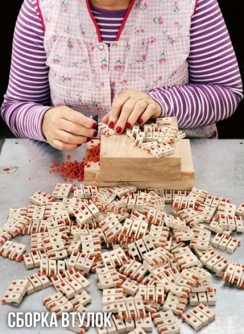 Американский фотограф Кристофер пейн посетил десятки фабрик, чтобы показать скрытую красоту промышленного производства. 05