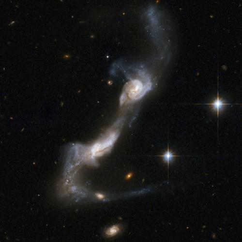 Бесконечное движение в космосе к банальным авариям приводит. 01