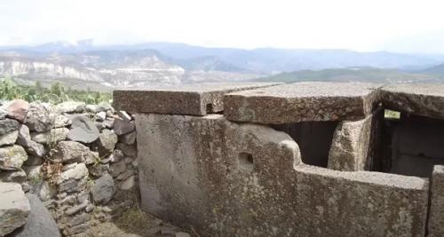 Загадочная древняя цивилизация в перу умела делать тонкие базальтовые плиты. 04