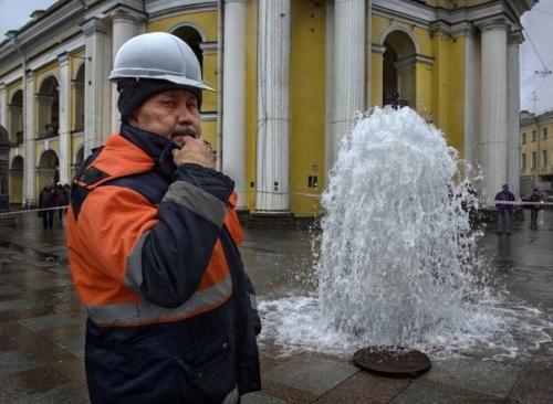 Мне кажется, этот город и улицы имеют более эстетически приятные визуальные ощущения. 06