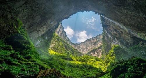 626 метров вглубь земли: где находится самая глубокая карстовая воронка в мире. 05