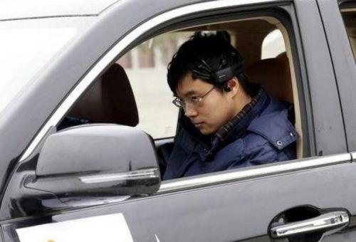 Китай представил авто, управляемое силой мысли. Китай представил авто, управляемое силой мысли.