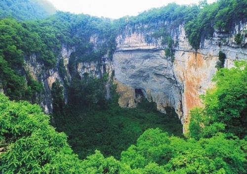 626 метров вглубь земли: где находится самая глубокая карстовая воронка в мире. 03