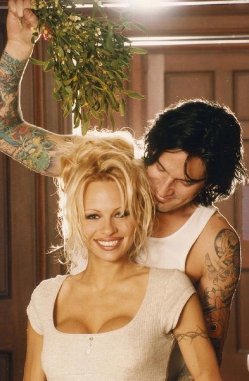 Как в 90-е менялась Памела Андерсон (90-99 гг. ). 05