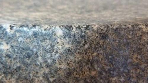 Асуанская ваза датируется возрастом более 2. 000 лет. 03