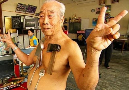 Человек - магнит лив тоу Лин. 01