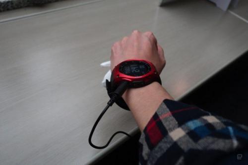 Представлены Casio WSD-F10 - защищенные умные часы с Android Wear и запасом автономности в месяц. Представлены Casio WSD-F10 - защищенные умные часы с Android Wear и запасом автономности в месяц.
