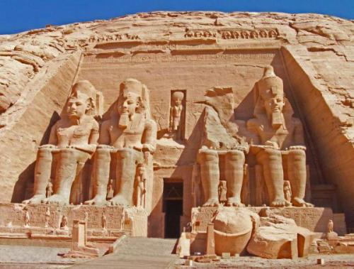 Луксор.  Храм царицы хатшепсут в Египте. 07