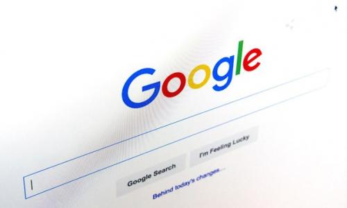 Дюжина полезных советов для поиска в Google.
