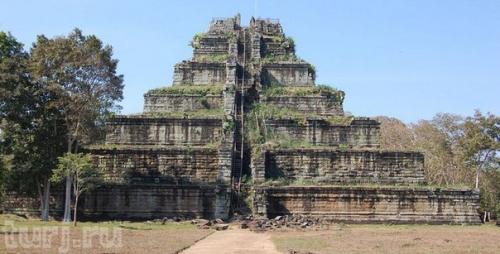 Тайна пирамиды прасат тхом. 02 Тайна пирамиды прасат тхом. 02