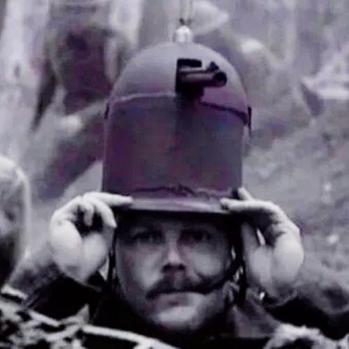 Стреляющий шлем альберта прэтта. 03