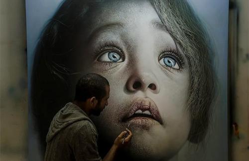 Картины доминиканского художника легко с фото спутать. 02