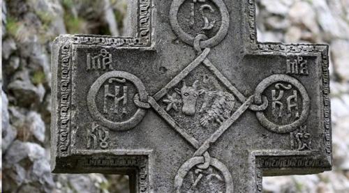 Обитель Дракулы.  Уникальный замок бран в Румынии часто называют обителью нечисти и зла. 02