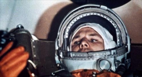 12 апреля 55 лет со дня первого полета человека в космос.