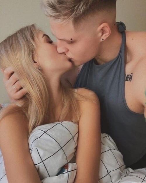 Это фантастическая и короткая история. 03