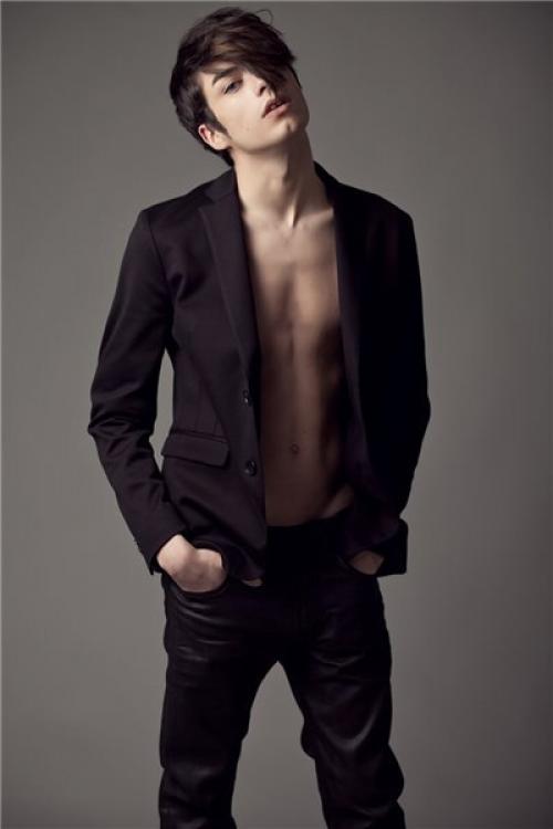 aкие?  СРОЧ О. Анoн.  маникюр ногти маникюртренд ноготочки. 04