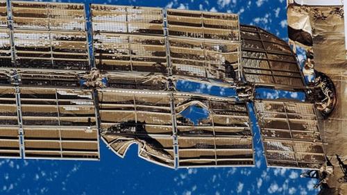 На грани жизни и смерти: как экипаж российских космонавтов пережил десятки аварий за один полет. 01 На грани жизни и смерти: как экипаж российских космонавтов пережил десятки аварий за один полет. 01