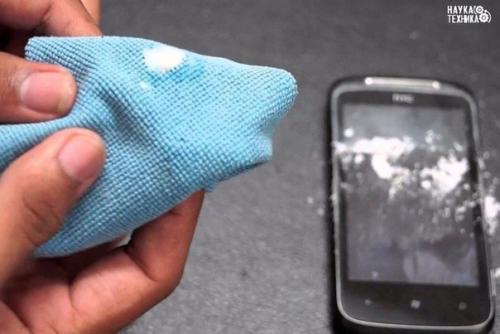 6 способов удалить царапины с экрана.
