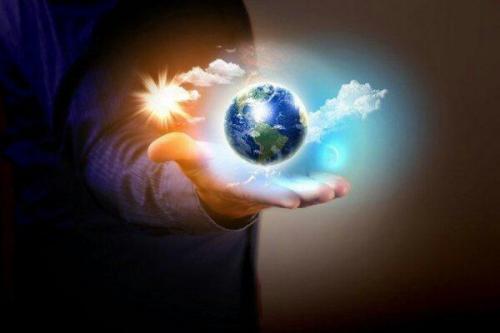 Атеист доказал, что бог есть.

