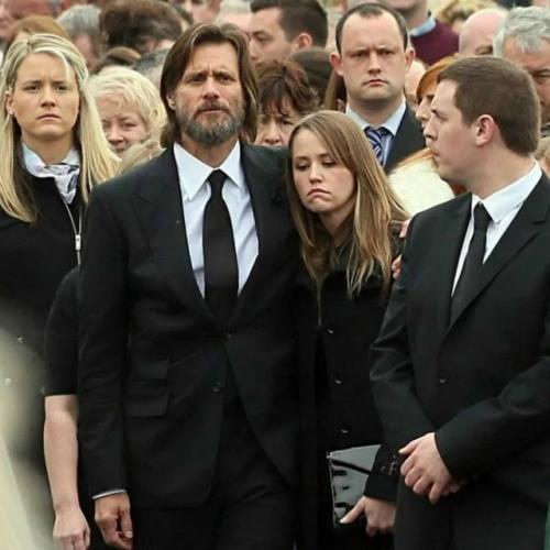 Лицо за маской: Джим Керри и его последний долг любви …. 02