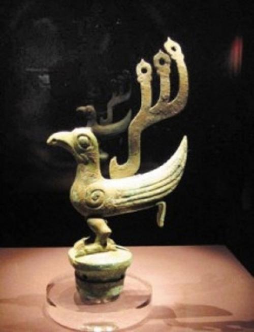 Бронзовые исполины Китая: следы загадочно исчезнувшей цивилизации, которая была намного старше Рима. 01